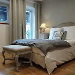 Cote Cour Colmar 2 Alojamento de Acomodação e Pequeno-almoço Bischwihr